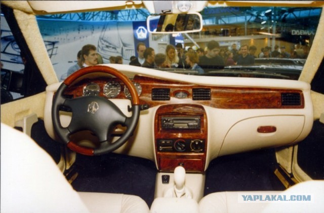 Купил себе Cadillac. Все девки мои. Завидуйте молча!