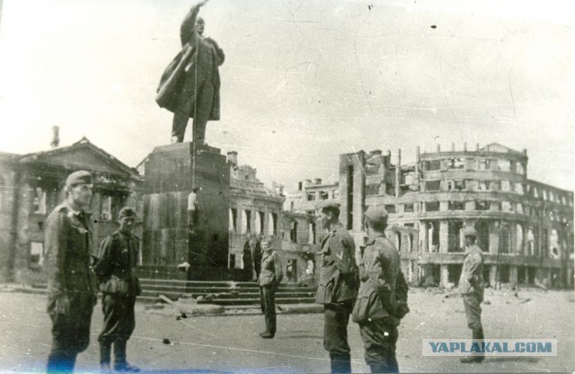1942 год.