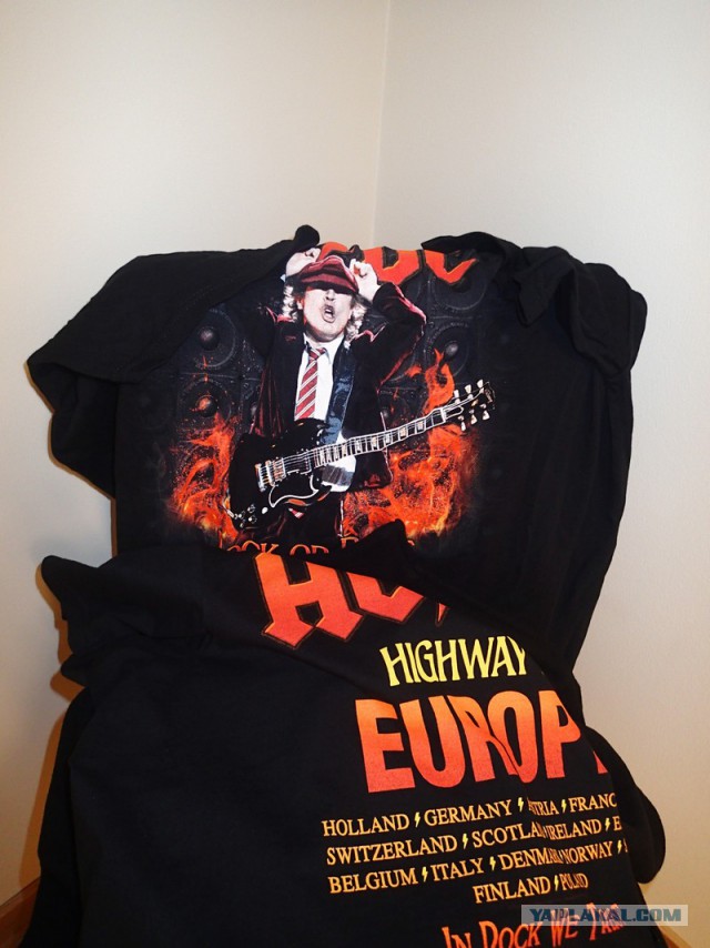 AC/DC. Вжарим рок в этой дыре!