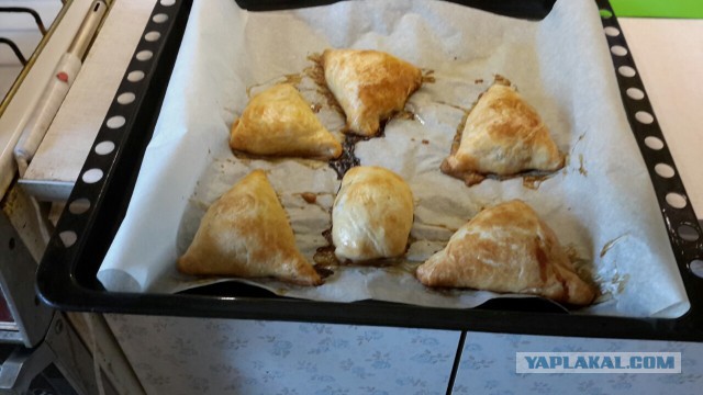 Помидоры закусочные, кисло-сладкие.