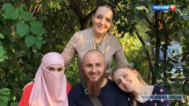 Иван из Владимира живет с тремя женами и мечтает в 50 лет иметь 50 детей