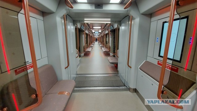 В Москве запускают ну очень тихие вагоны метро