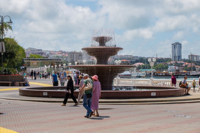 В Геленджике начинается лето!