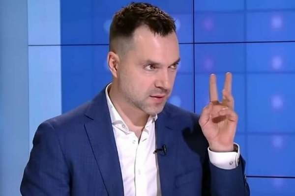 На Украине пригрозили США «образцово-показательной истерикой»