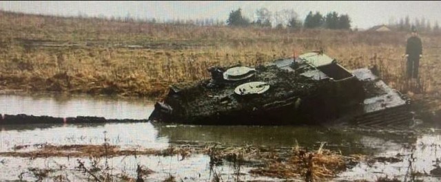 ВС РФ захватили и затопили в болоте под Херсоном танк Leopard