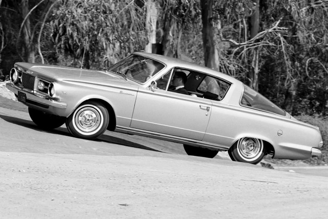 60 лет Plymouth Barracuda