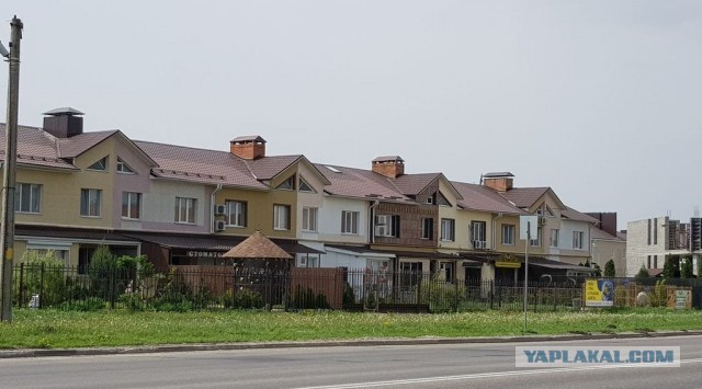 Ни то, ни сё: почему в России провалилась идея «таунхаусов»