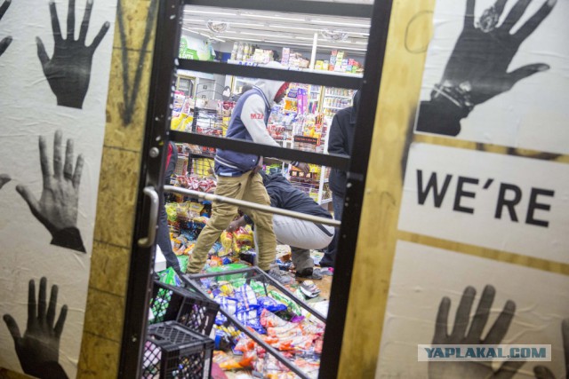 Жители Нью-Йорка вышли поддержать Владимира Путина