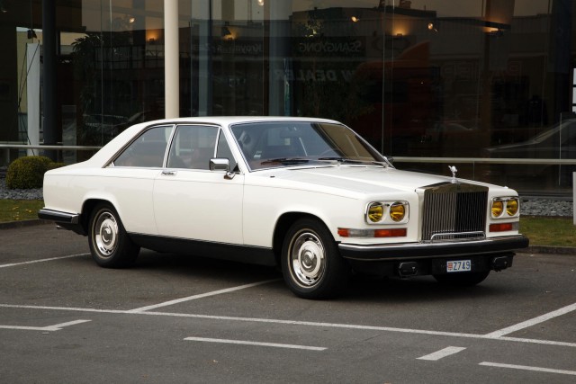 Rolls Royce Camargue.