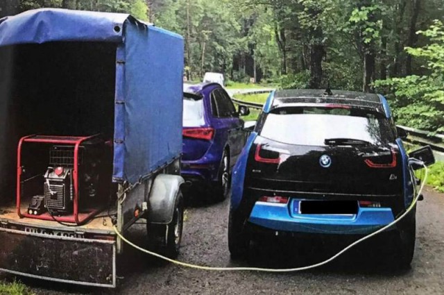 Не очень светлый и абсурдный юмор обо всём
