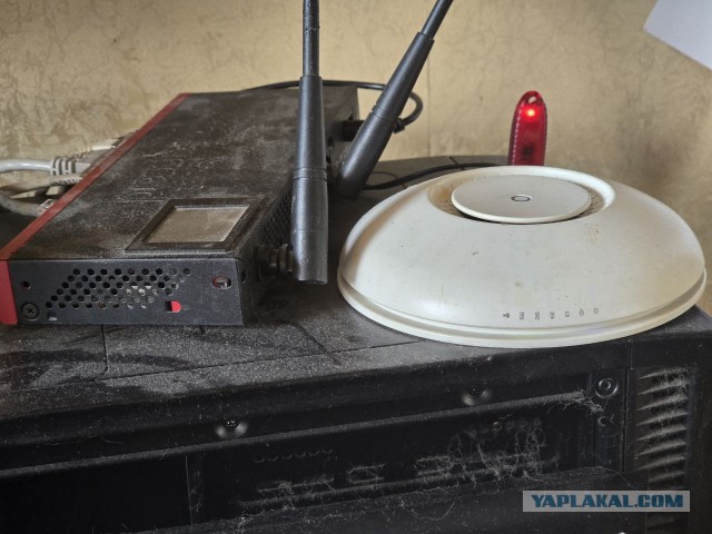 Продам комплект из роутера и точки доступа MikroTik