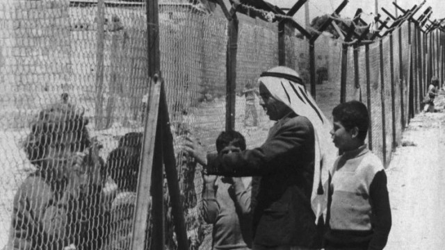 Лица, события, эпохи: редкие исторические фотографии, которые перенесут вас в другое время