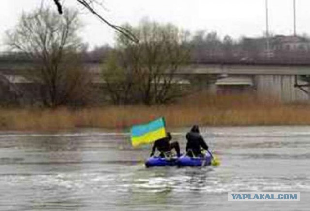 Украина направила к буровой "Черноморнефтегаза"