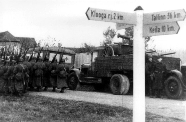 Присоединение Прибалтики к СССР в 1940 году в фотографиях