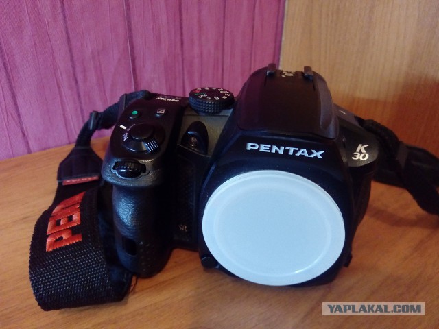 Продам Pentax K-30 и три объектива