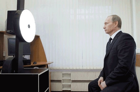 Гипнотизирует нано-гиптонизатор
