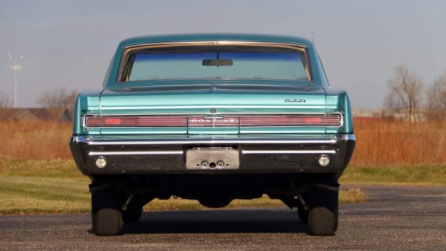 1964 Pontiac GTO Royal Bobcat. Автопятница №53