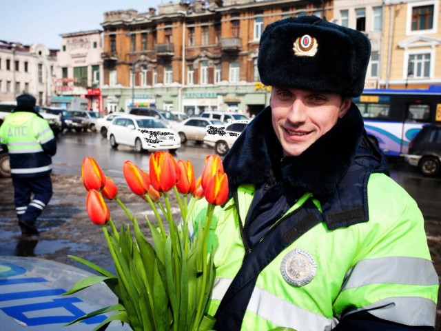 66% россиян доверяют полицейским – ВЦИОМ