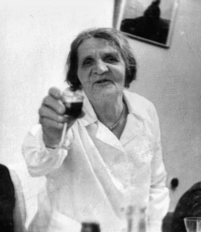 Советские люди в 1950 - 60-х годах. Часть вторая.