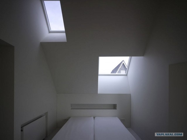 Глазастый дом в Нидерландах