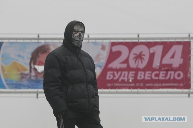 Украина штурмует верховную раду!
