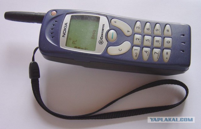 Нашел свою старую Nokia 3510i