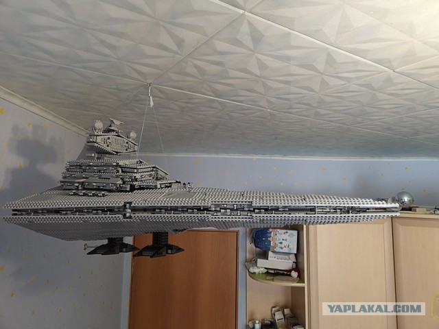 Самый большой набор Лего Техник – гусеничный экскаватор Либхерр R9800