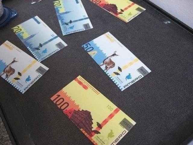 В России спрогнозировали запрет хождения доллара