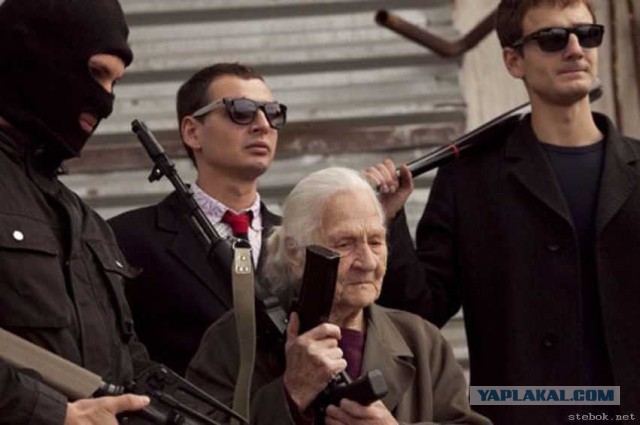 В Бурятии 61-летнюю пенсионерку отправили в колонию за нападение на четырех силовиков