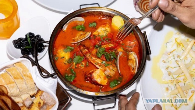 Были ли черная икра и крабы повседневной едой?