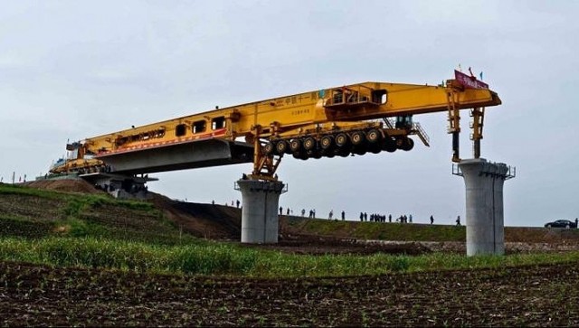 8 вагонов и скорость до 400 км/ч: испытания 1-ого российского поезда для ВСМ Москва — Санкт-Петербург начнутся летом 2027