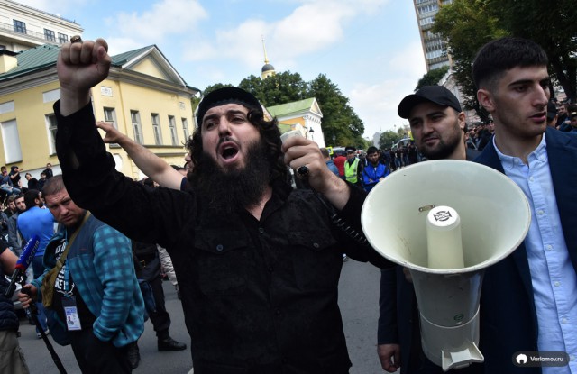 Киберстукачи. Кибердружина копирует мемы с ваших страниц в соцсетях и пишет заявления в полицию - взгляд изнутри