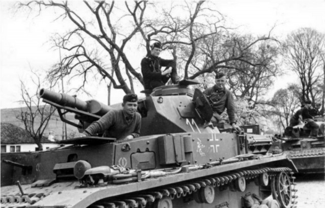Pz.Kpfw.IV — узкоспециальный танк широкого профиля