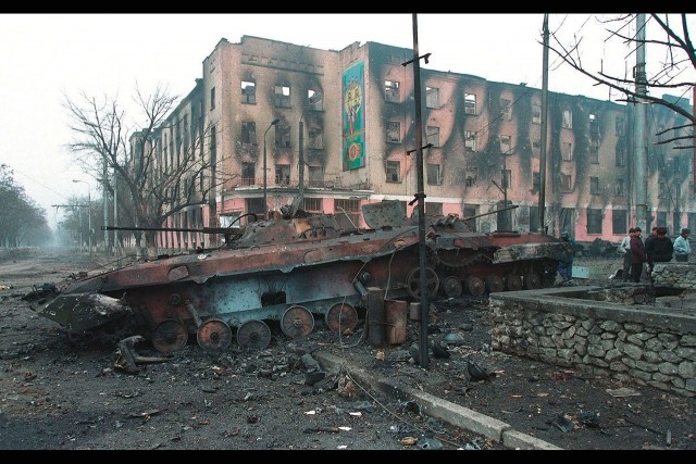 Памяти военнослужащим 131 ОМСБР (Майкопская бригада)