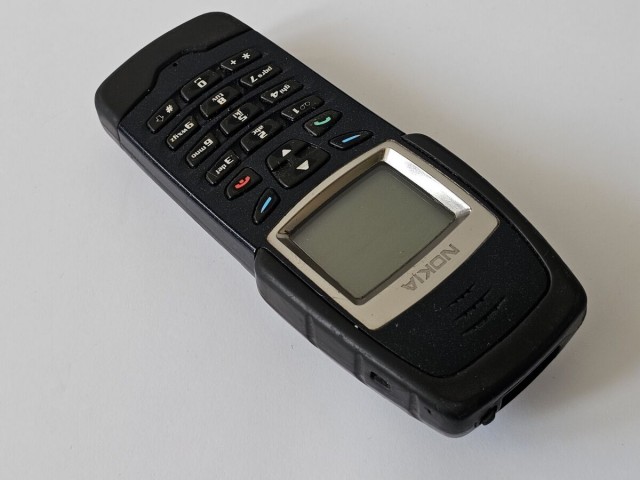 3310