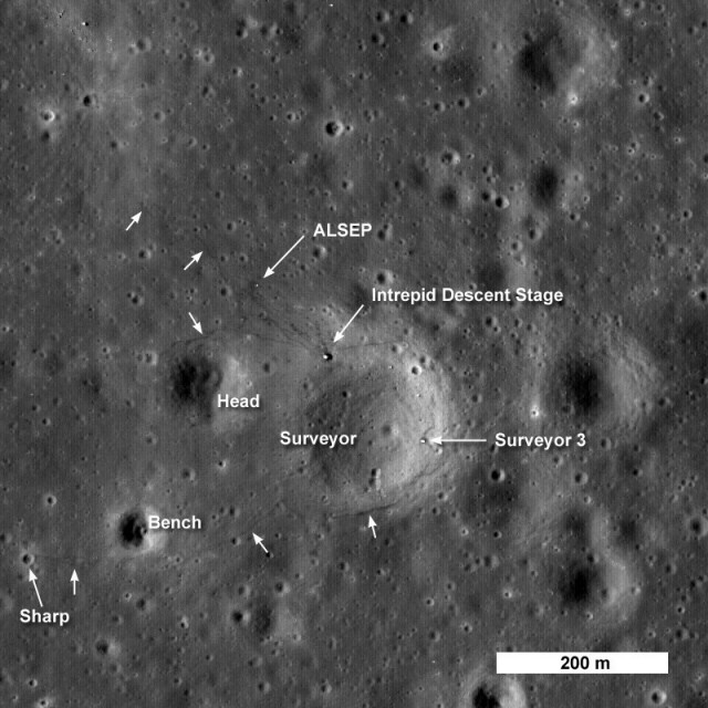 NASA ответило Ким Кардашьян, которая сомневается в высадке американцев на Луну.