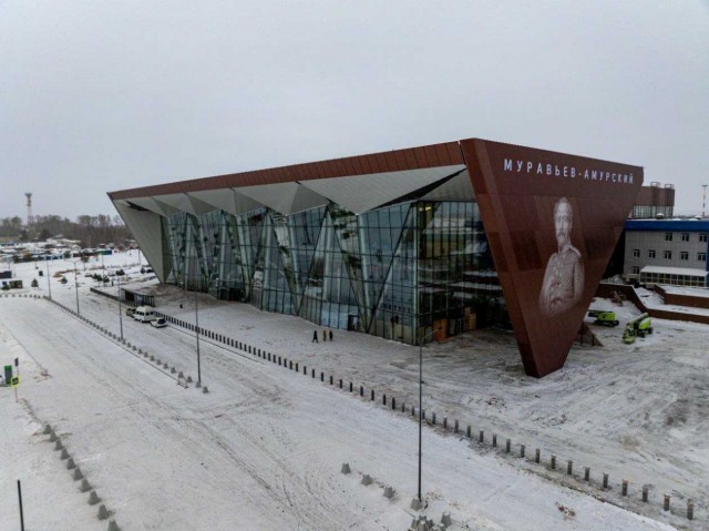 Новый терминал аэропорта Благовещенск впервые принял регулярные рейсы
