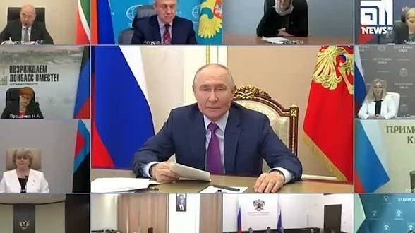 Владимир Путин предложил разделить филологические факультеты вузов, отделив русский язык от литературы