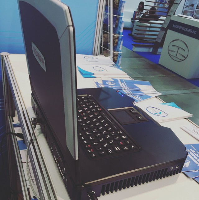 Ноутбук на базе "Эльбруса" с революционным тачпадом