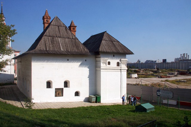 Потрясающей красоты древнерусский дом в покинутой деревне