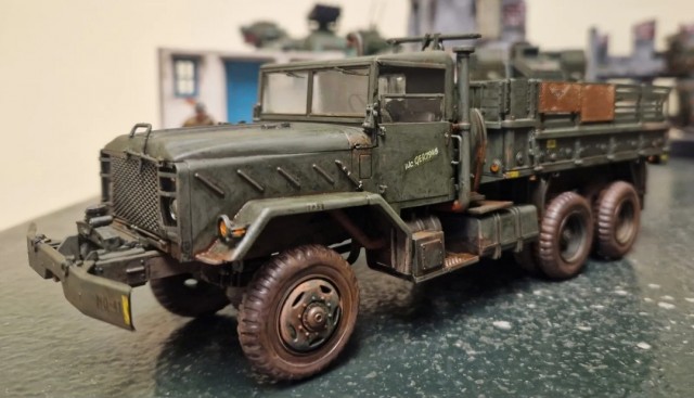 Моделизма пост. AFV Club US M923A2 US Army 5 Tonne 6x6 Lkw 1/35 Limited Edition