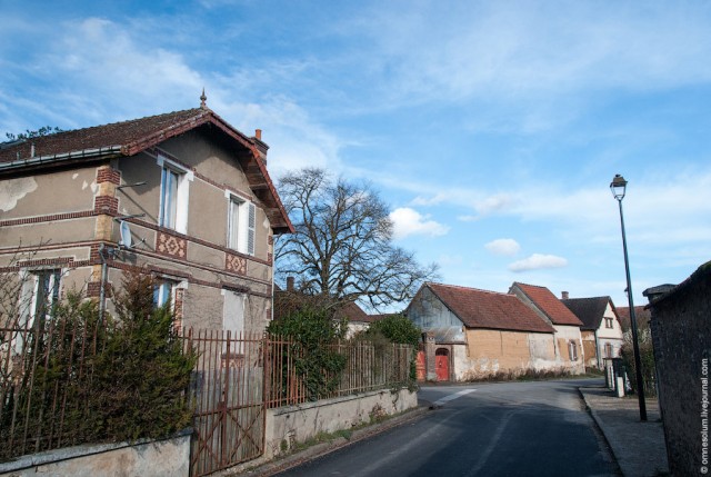 Нетуристическая деревня Шодон