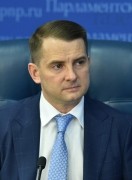 Депутат Нилов попросил разъяснить ситуацию с замедлением YouTube