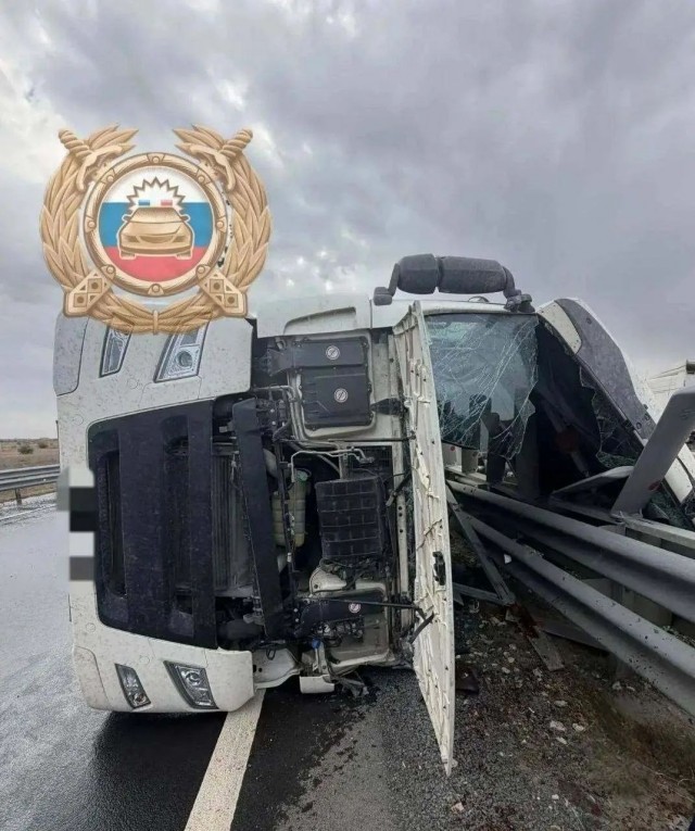 Да он конченый