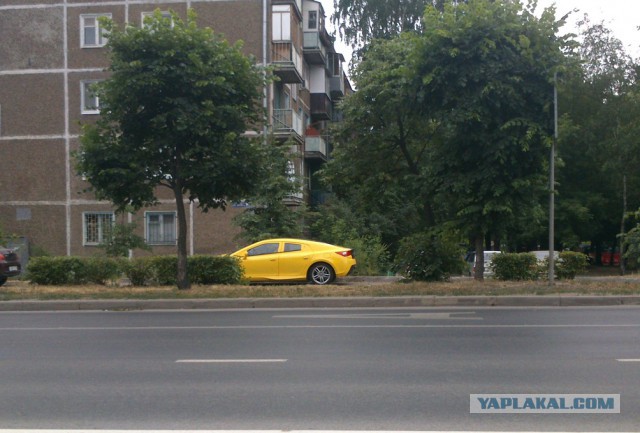 Уникальные авто в нашем дворе