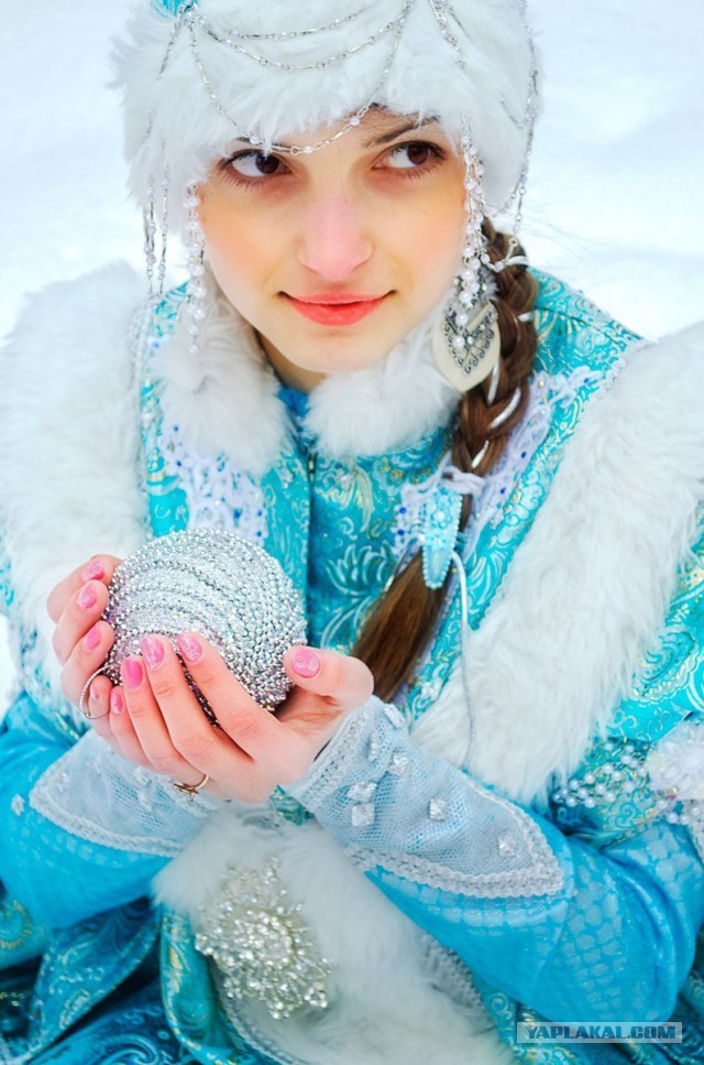 Новогодних красавиц всем!