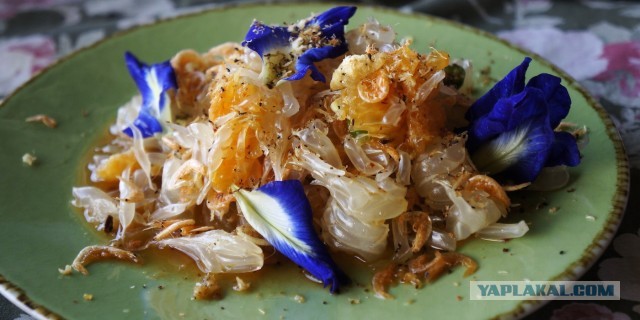 Салат с помело и креветками в тайском стиле для Ovimu