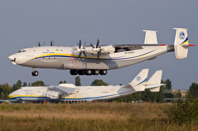 Транспортный самолет Ан-124