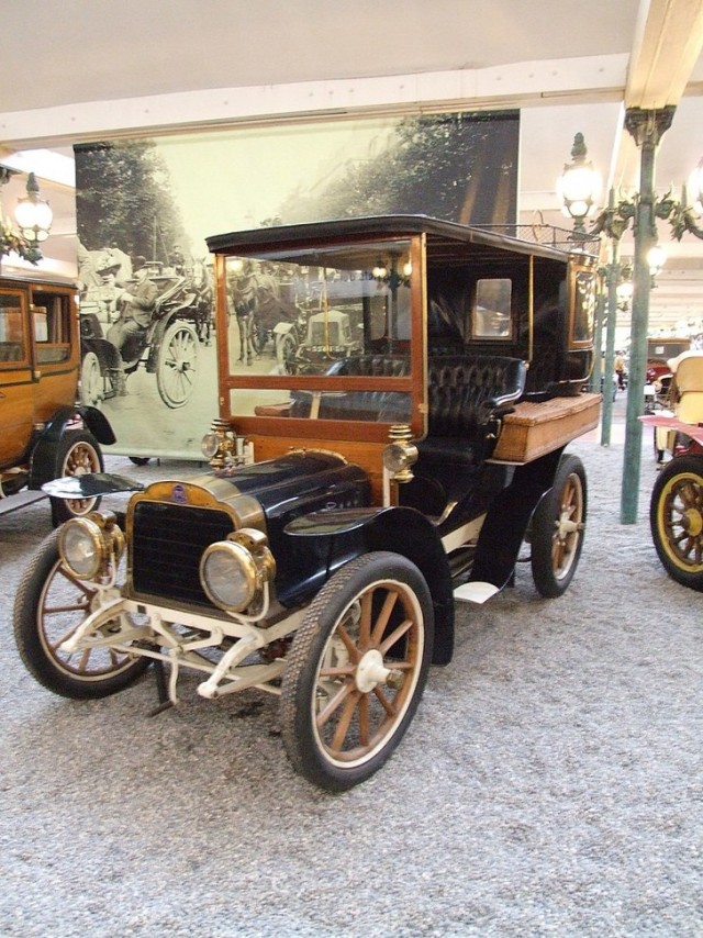 Автомобиль Франции 1910 год