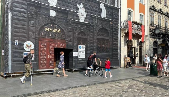В Забайкалье избили участника СВО, потерявшего в бою ногу, пишут в местных соцсетях.